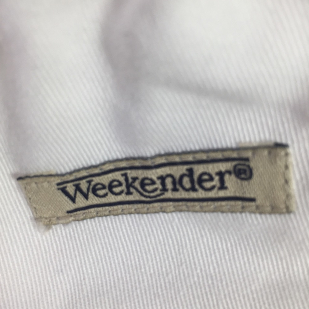 Weekender | Short - Picture 4 of 6